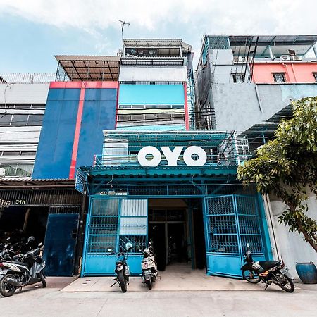 Hotel Oyo 478 Balcon Biru Jakarta Exterior foto
