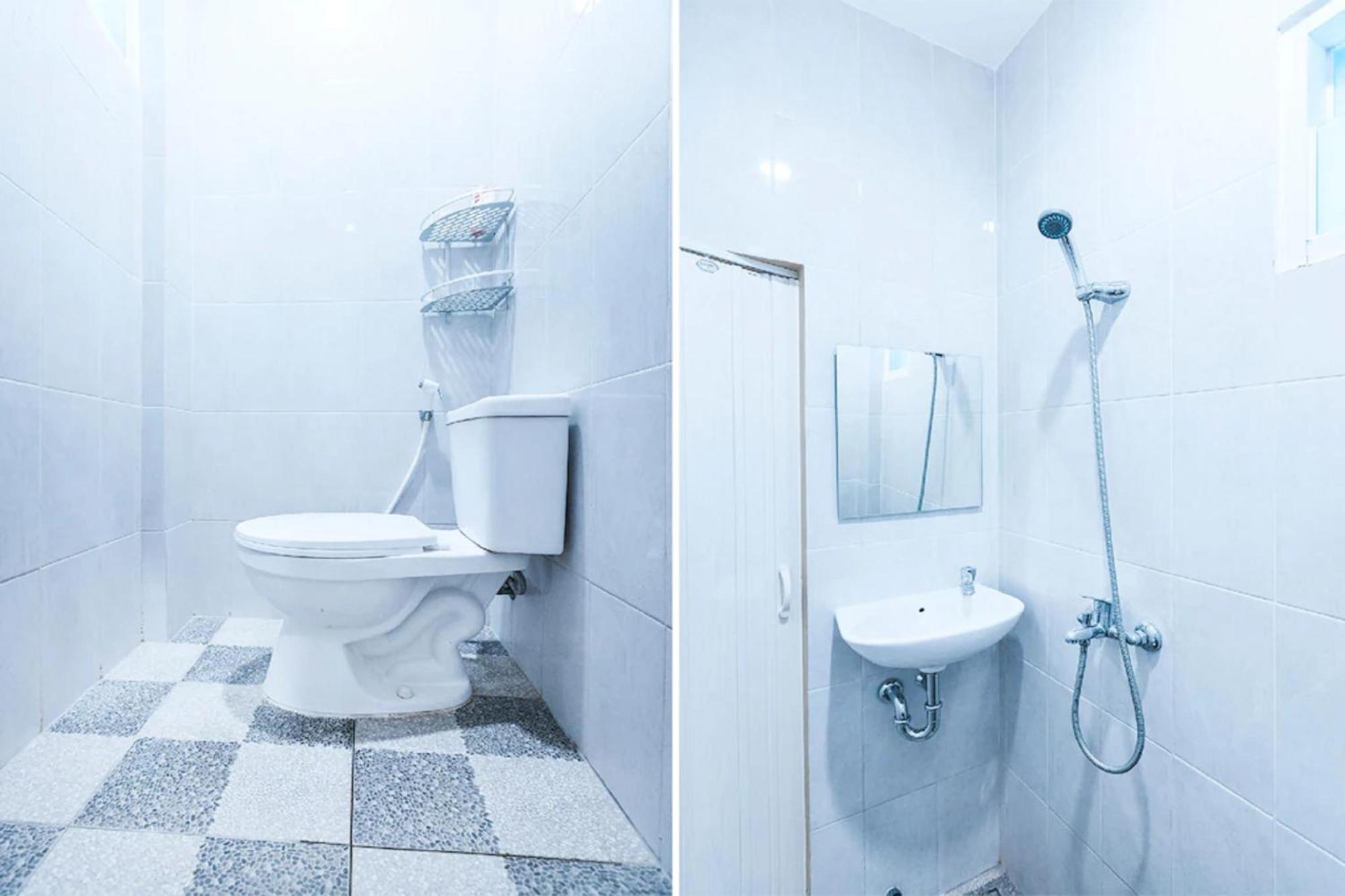 Hotel Oyo 478 Balcon Biru Jakarta Exterior foto